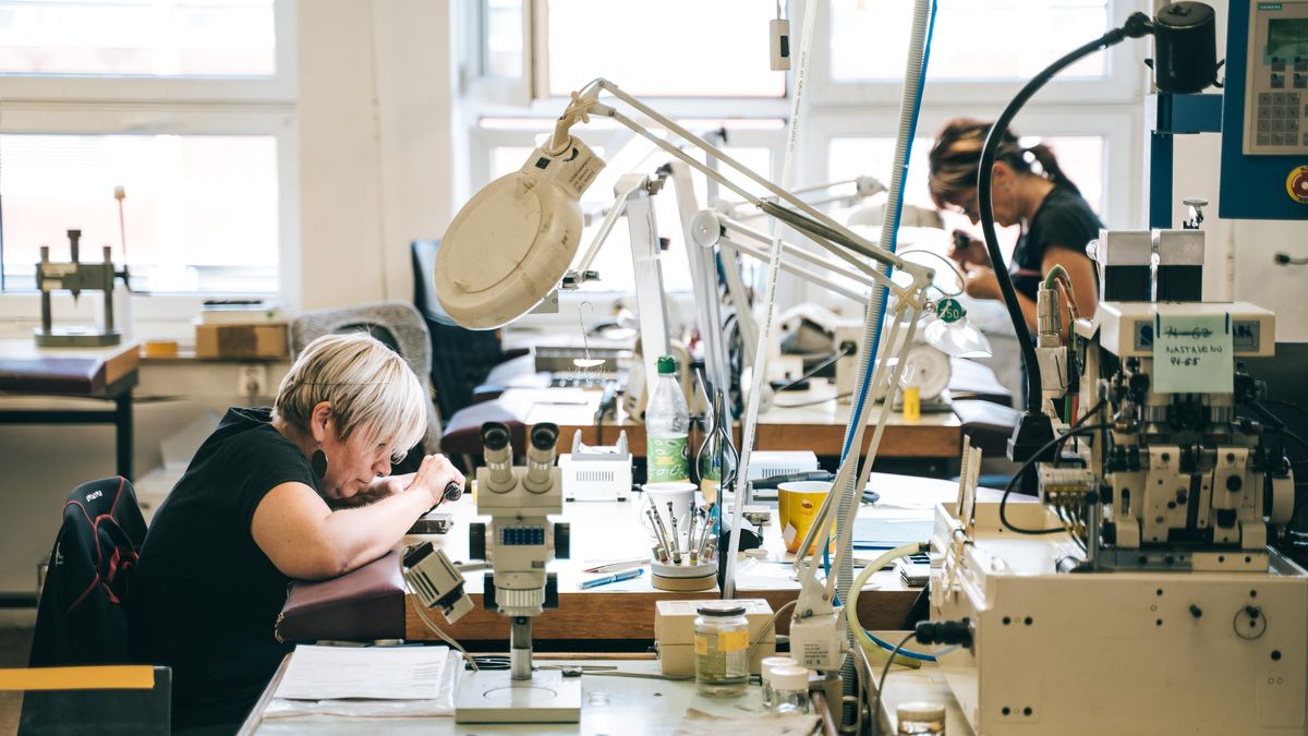 Tvoří páteř ekonomiky, dusí je administrativa. Co pomůže malým firmám?